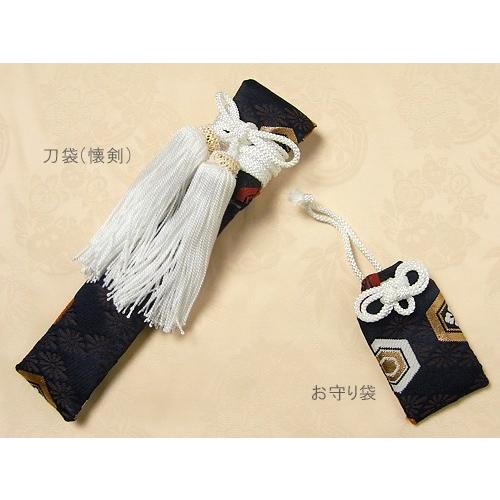 金襴生地(金らん)花菱地に子持亀甲(紺) 10cm単位 切り売り |  | 05