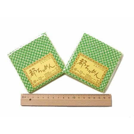 ちりめんカットクロス・疋田しぼり（緑）23×33cm | 