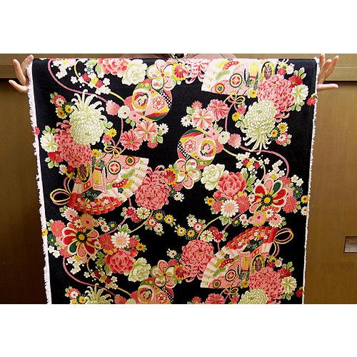 古布再現ちりめん生地・御所車に花扇(黒) 10cm単位 切り売り |  | 03