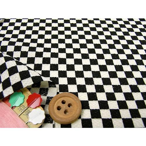 ポリちりめん・市松文様(きなり/黒) 10cm単位 切り売り |  | 01