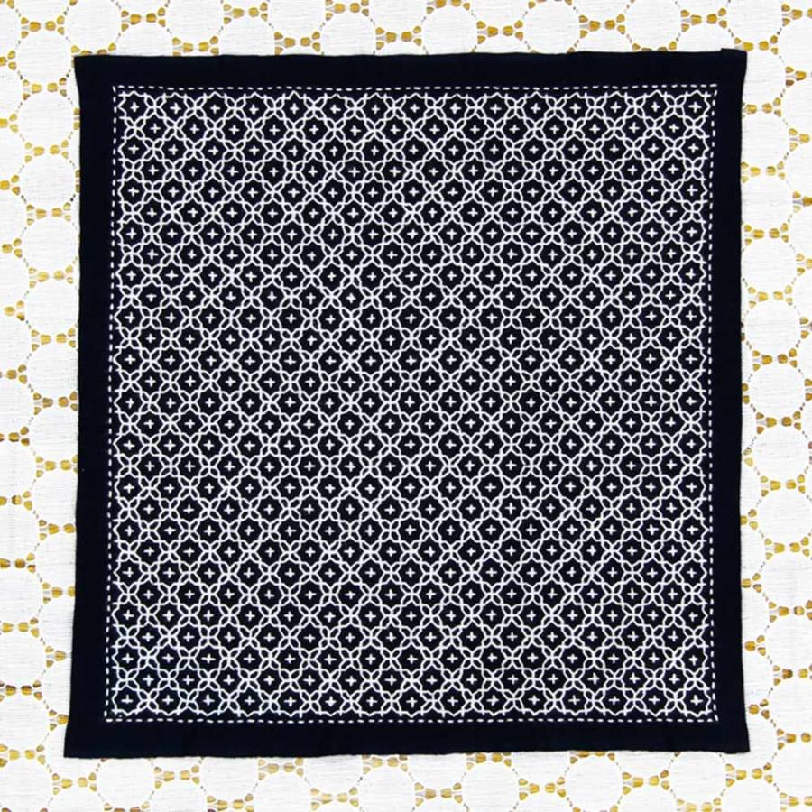 刺し子キット・一目刺しの花ふきん 十字花刺し（藍） | 