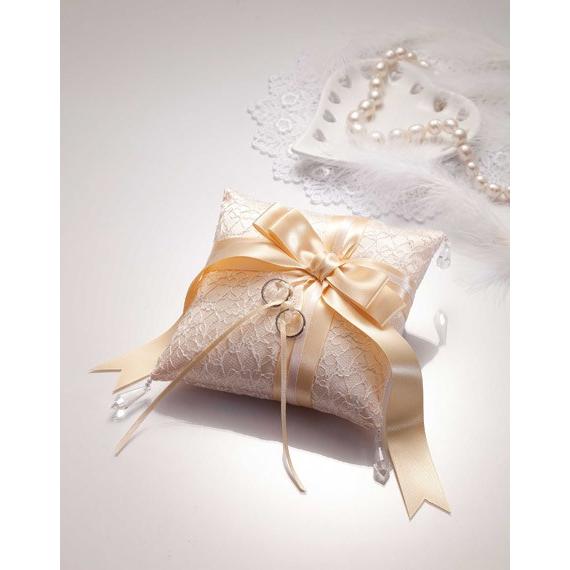 キット・ドラマティックリングピロー ダブルリボン（クリーム） : 布が