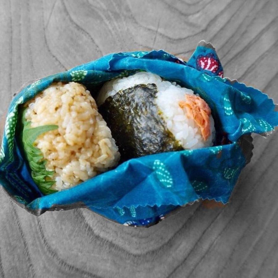 エコラップ Mサイズ 柄はおまかせ 30×30cm みつろうラップ ビーワックス フードラップ バリ島 ハンドメイド ビーズワックスラップ |  | 03