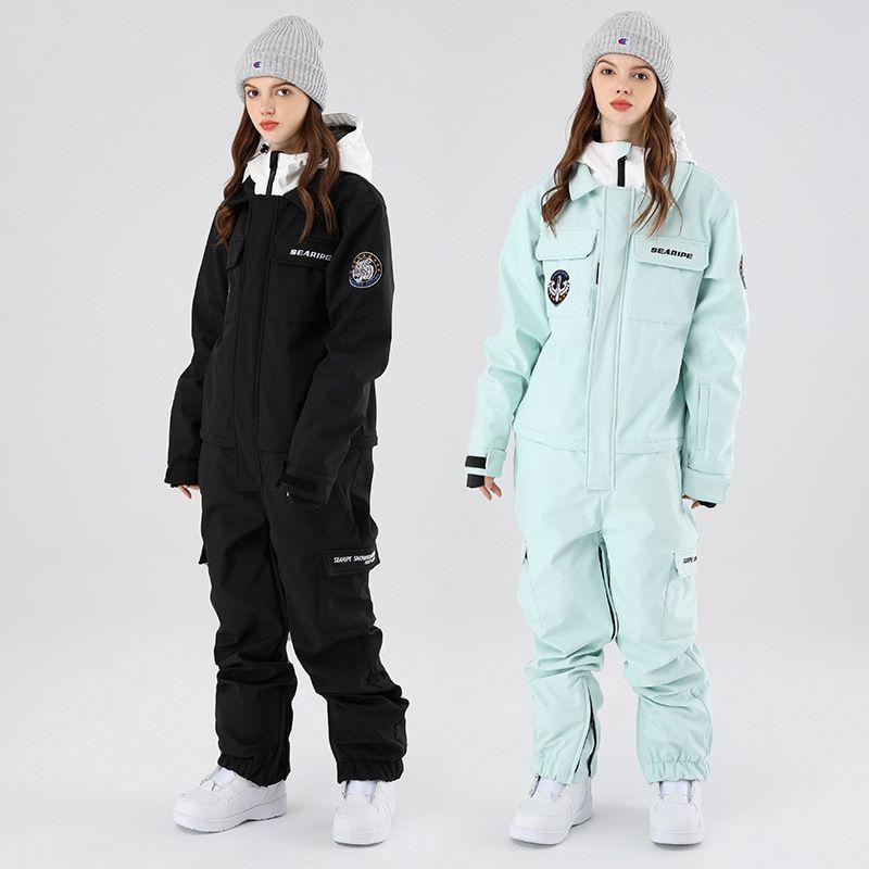 ウィンターセール BURTON スキーウェア つなぎ アナと雪の女王 ウィンターセール BURTON スキーウェア つなぎ アナと雪の女王