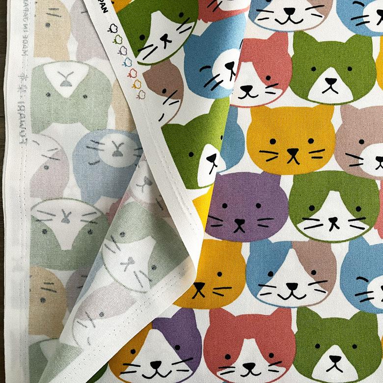 10センチ単位】猫柄 生地 布 カラフルキャット オックス コットン100