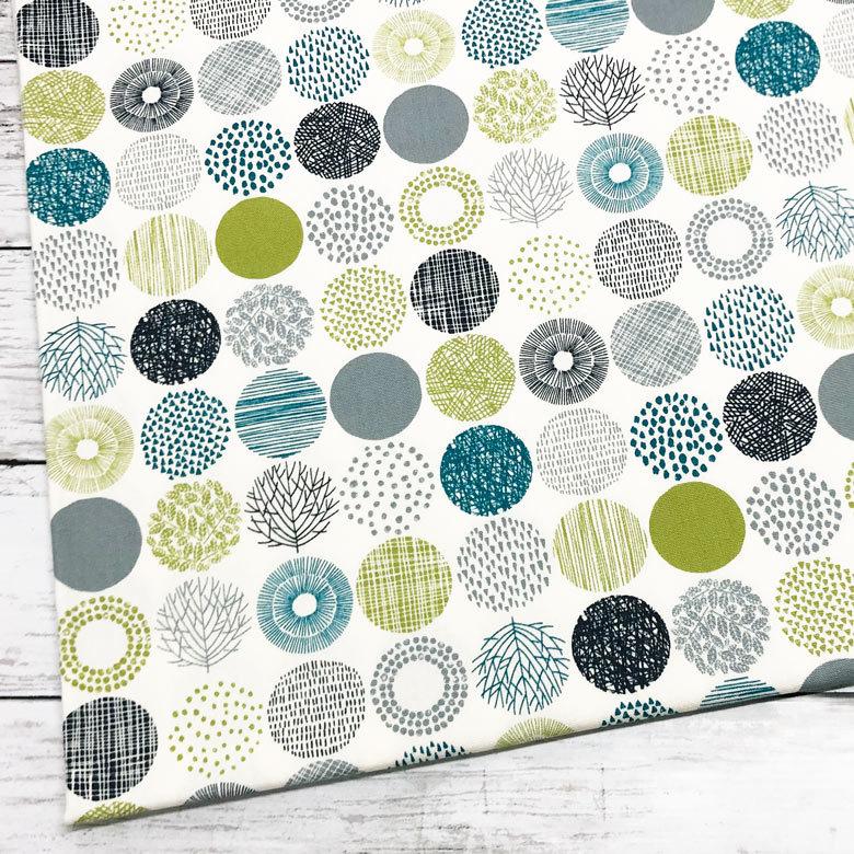 10センチ単位】生地 布 小さなサークル柄 (柄の直径3.5cm）グリーン 綿