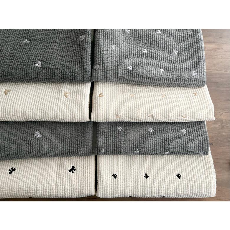 韓国生地 刺繍ヌビ 7mmピッチ キルティング 生地 布 リボン ハート【50