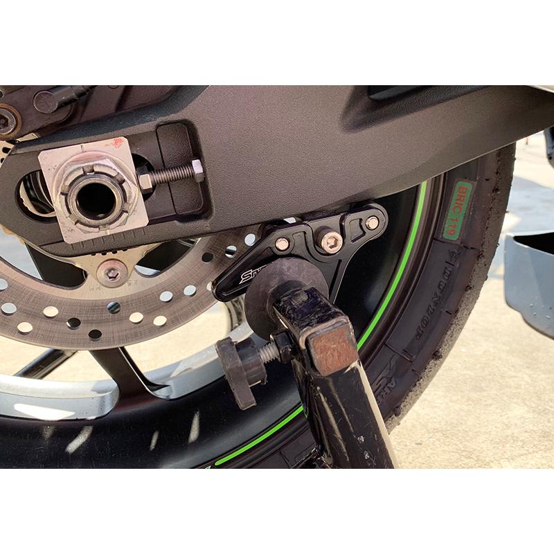 ZX-10R Z900RS Z900 ZX-6R/ZX636 レーシングスタンドフック緑 スプロケットガード付 タイプB 汎用 穴径8mm SNIPER スナイパー SP0092GR｜nuts-berry｜08