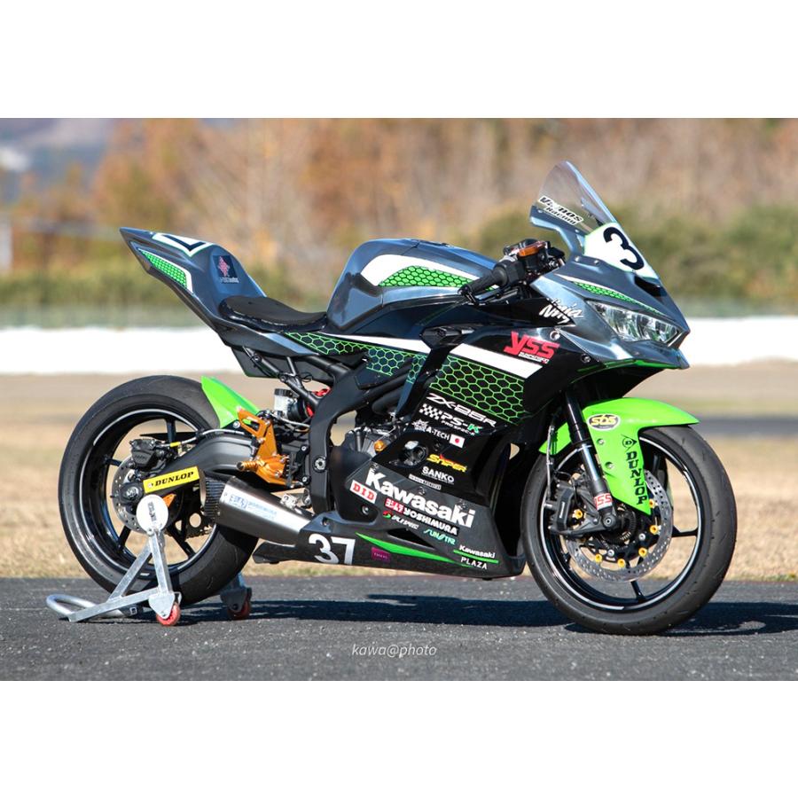ZX-25R ZX-4R Z650RS NINJA650 Z650 レーシングスタンドフック 黒 スプロケットガード付 タイプC SNIPER スナイパー SP0099BK ZX-25R ZX-4R Z650RS NINJA650 Z650 レーシングスタンドフック 黒 スプロケットガード付 タイプC SNIPER スナイパー SP0099BK