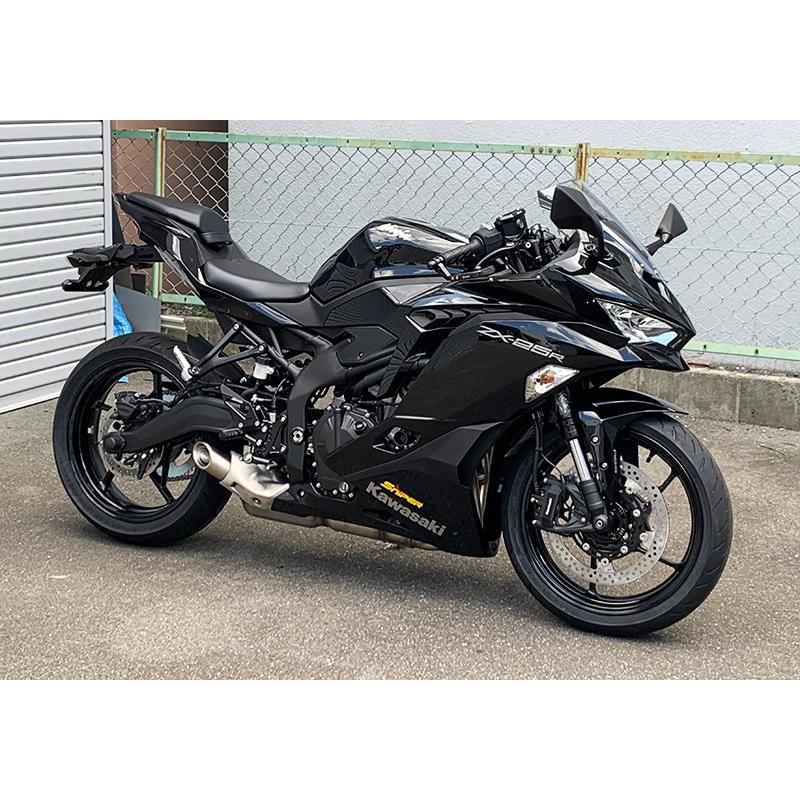 Ninja NINJA ZX-25R ZX-4R SE ストリート用 バックステップ 黒 Ninja NINJA ZX-25R ZX-4R SE ストリート用 バックステップ 黒
