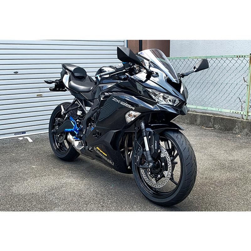 ずっきー NINJA ZX-25R ZX-4R SE ストリート用 バックステップ 黒