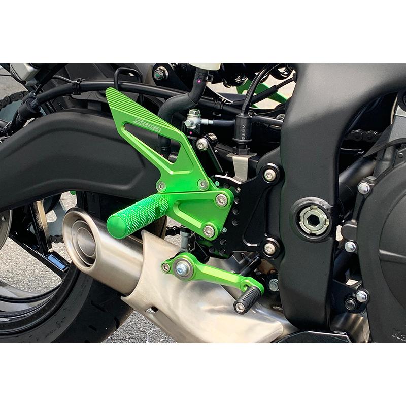Ninja NINJA ZX-25R ZX-4R ストリート用 バックステップ 緑 クイック