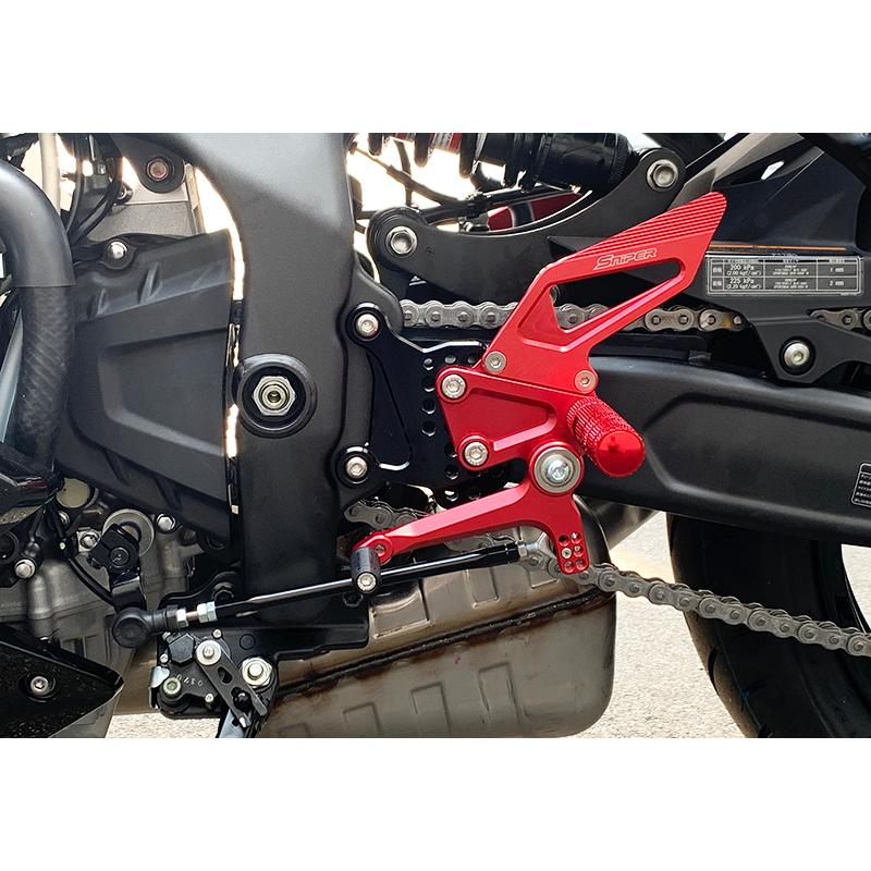 箱無し　もものすけ Ninja NINJA ZX-25R ZX-4R ストリート用 バックステップ 緑