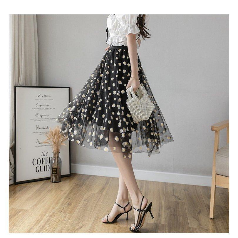 開梱 設置 無料 レディースウエア チュールスカート フレアスカート ウエストゴム 膝丈スカート 花 チュールスカートフレアスカートウエストゴム膝丈 スカート花柄スカート可愛いハイウエストプリント夏スカートレディース可愛い美脚効果黒ベージュ Www