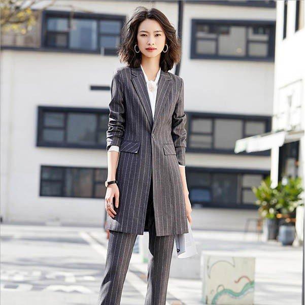 新版新版ピンストライプ ロングジャケット アウター | purcellcom.com