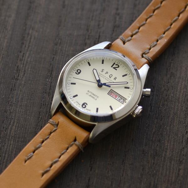 SPQR スポール 腕時計 自動巻 デイデイト (日付・曜日) アイボリーフェイス SOMES ソメス ブライドルレザー キャメル 正規品 | SPQR
