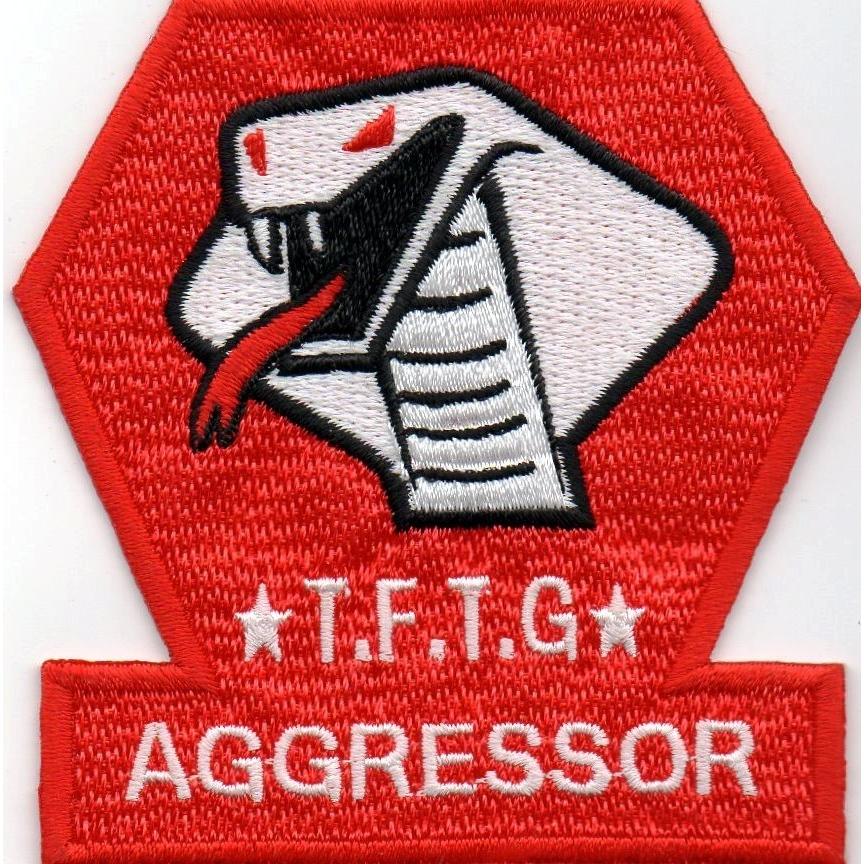 飛行教導群アグレッサー T.F.T.G 赤.コブラパッチ : 空飛ぶ広報