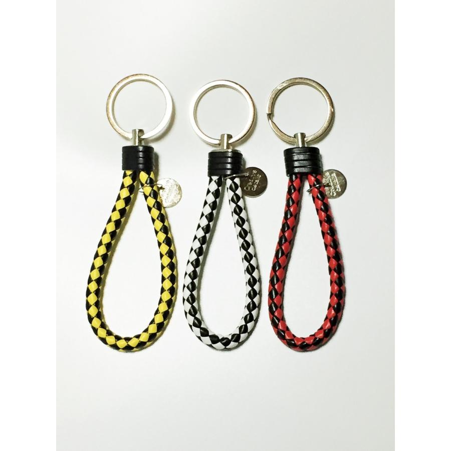 キーホルダー キーリング 革 レザーストラップ 編み込み ストラップ