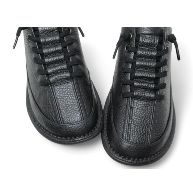 monです！ 881404】クロコ型押し エナメル レースアップシューズ | モネ(Monet