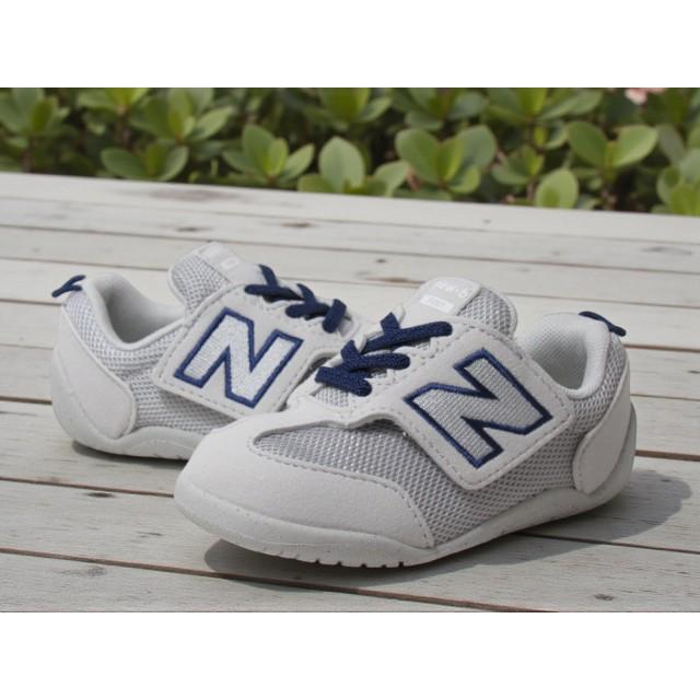 #6869 ニューバランス　スニーカー　新品未使用 New Balance（ニューバランス） スニーカー New Balance M990GL6