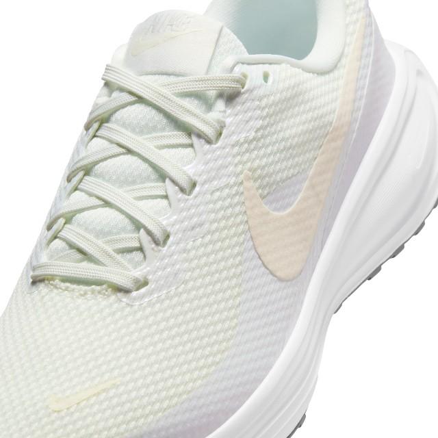 NIKE（ナイキ） ウィメンズ レボリューション 8 HJ8485-105 ウィメンズ