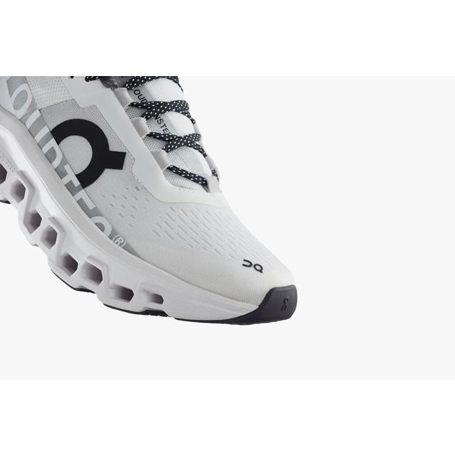 On Cloudmonster レディース スニーカー ホワイト Women's Cloudmonster 2 | White | On United States