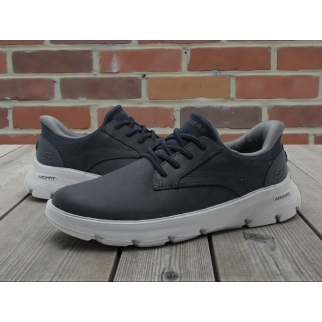 ラスト一足！SKECHERSスケッチャーズスリップインズ 【新品未使用】23㌢ SKECHERS（スケッチャーズ） SKECHERS 205511 スリップインズ