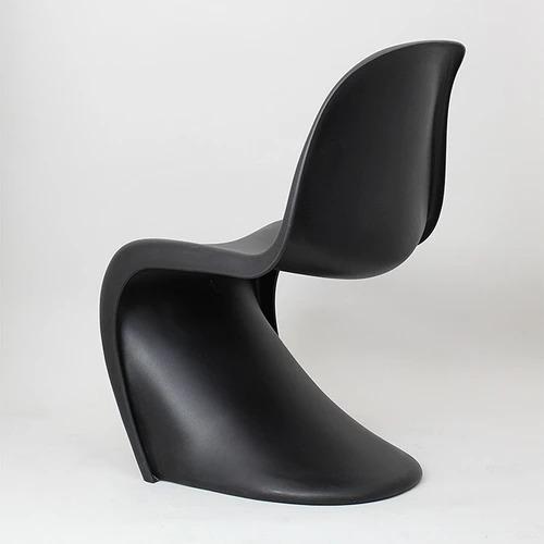 ヴェルナーパントン（Verner Panton） パントンチェア 復刻版 リ