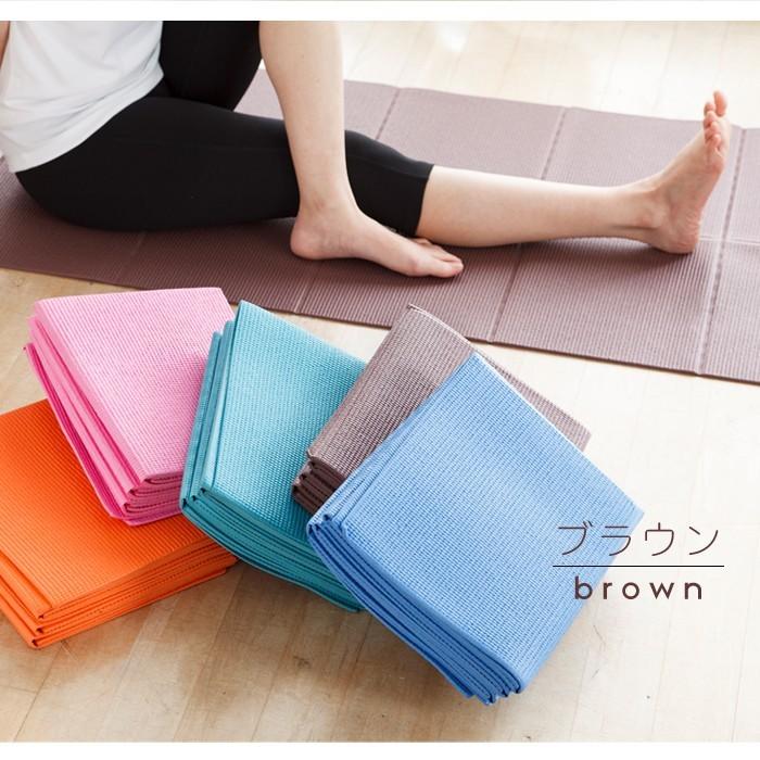 ヨガマット 折りたたみ コンパクト 軽い 厚さ 4mm tone トーン