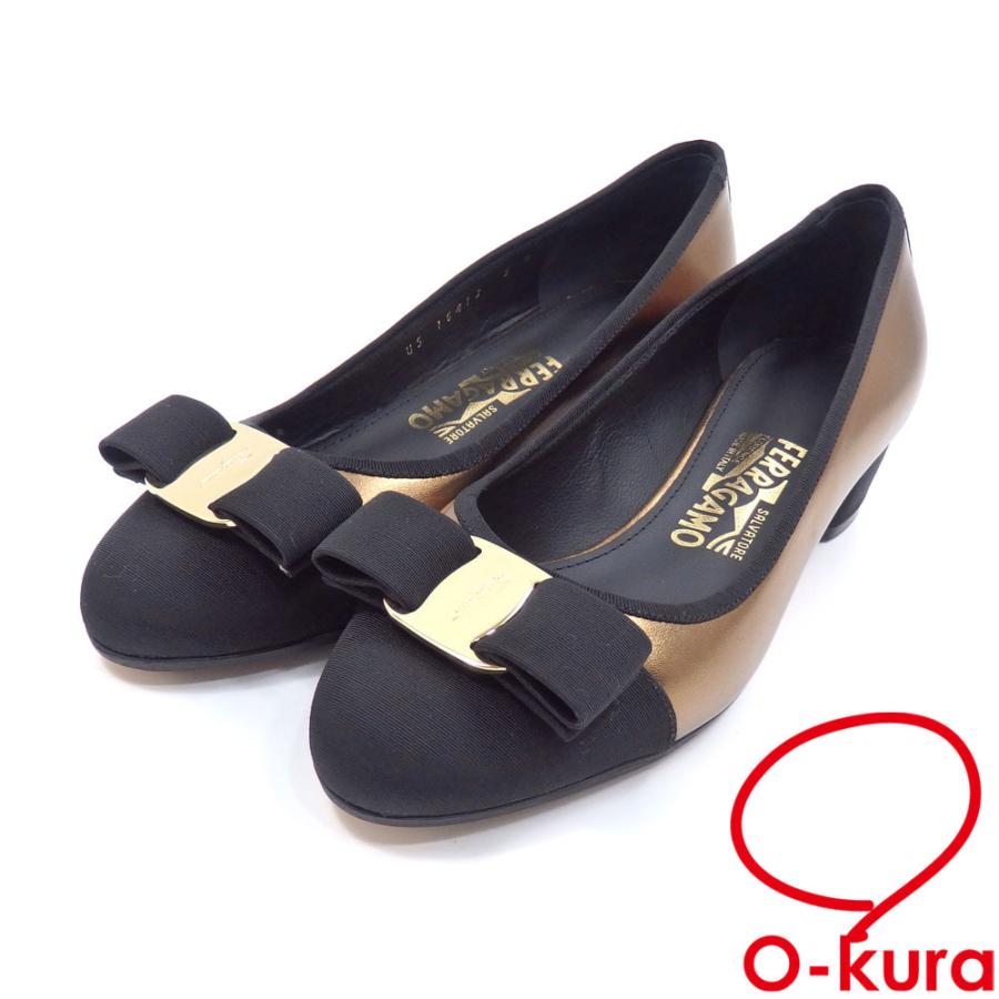 値下げしました サルヴァトーレフェラガモ パンプス レディース  