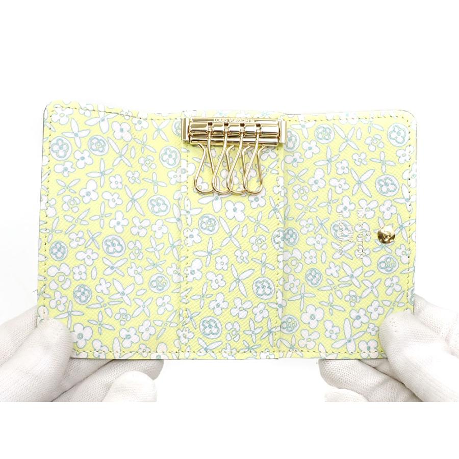 Louis Vuitton フラワーパターンキーケース Louis Vuitton フラワーパターンキーケース