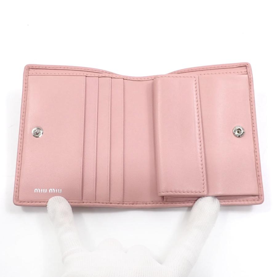 miu 値下げしました ミュウミュウ 二つ折り 財布 マテラッセ miu 値下げしました ミュウミュウ 二つ折り 財布 マテラッセ