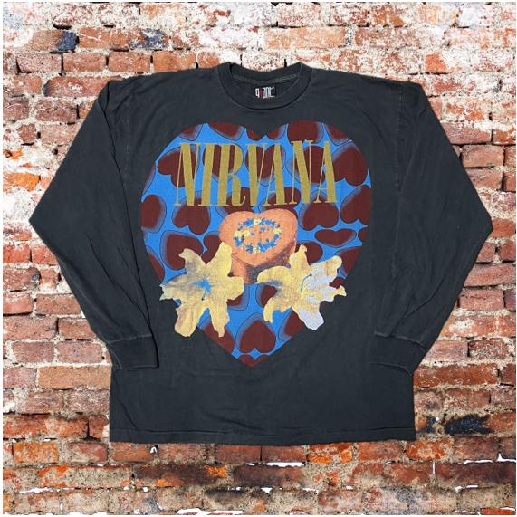 Nirvana / ニルヴァーナ ロング Tシャツ Heart-Shaped Box T-Shirt