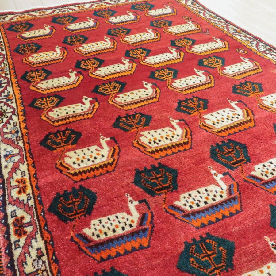 ギャッベ オールド カシュガイ 187×120cm 手織り イラン製 ギャッベ オールド カシュガイ 187×120cm 手織り イラン製