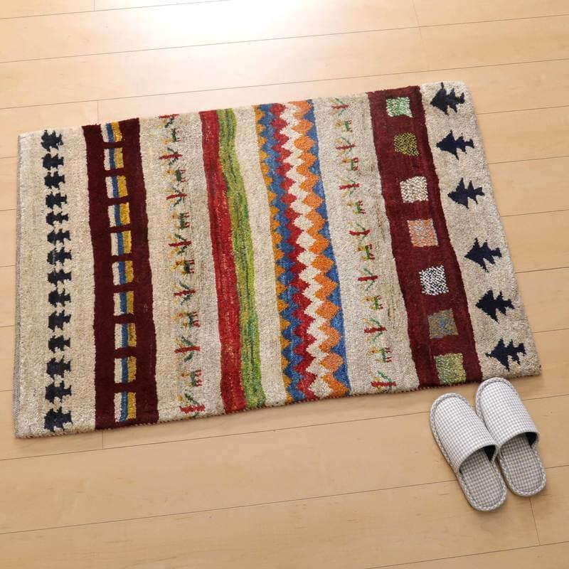 ギャッベ イラン産 絨毯 120×80cm 手織り 玄関マット ウール ラグ 天然
