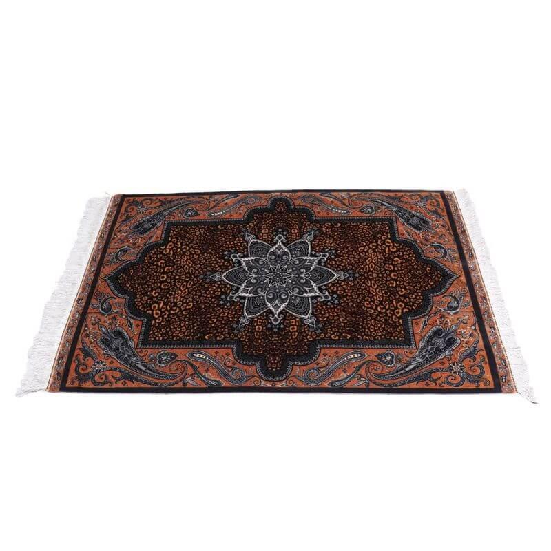 ペルシャ絨毯／クム 126×82cm イラン産 手織り  シルク100％ ラグ  ラグマット（FN-70296）の画像