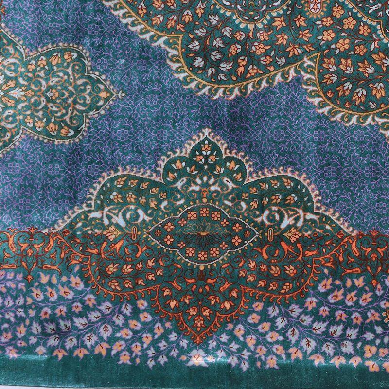 ペルシャ絨毯／モスタファザーデ工房 135×82cm イラン産 手織り  シルク100％ ラグ  ラグマット（FN-70299）の画像