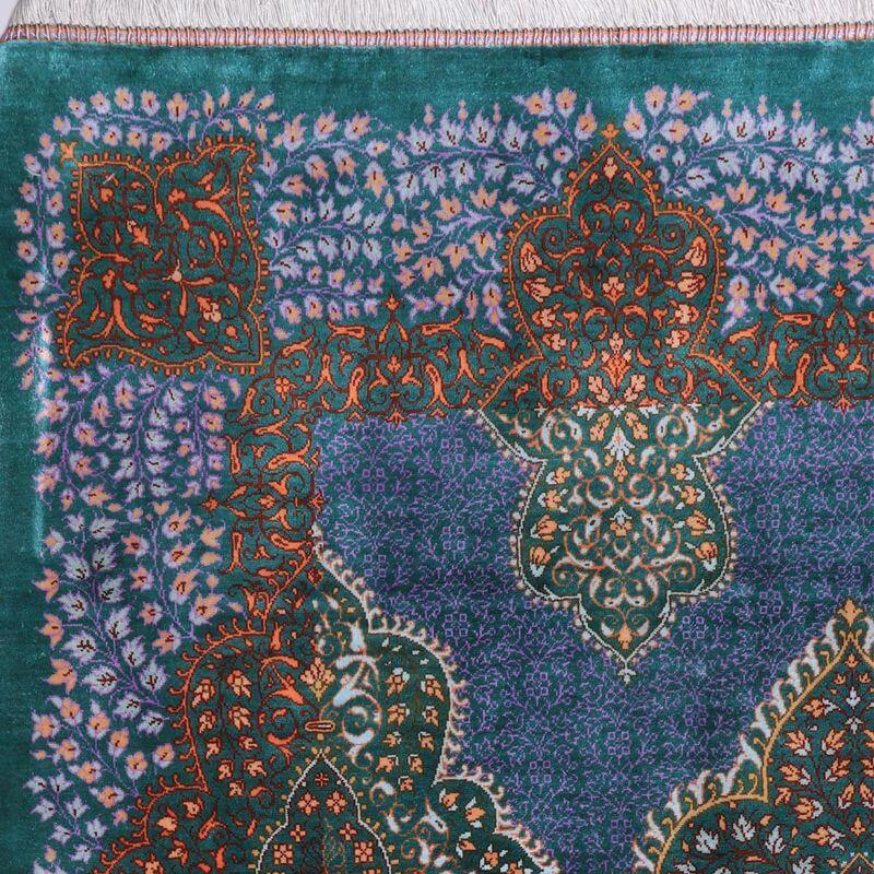 ペルシャ絨毯／モスタファザーデ工房 135×82cm イラン産 手織り  シルク100％ ラグ  ラグマット（FN-70299）の画像