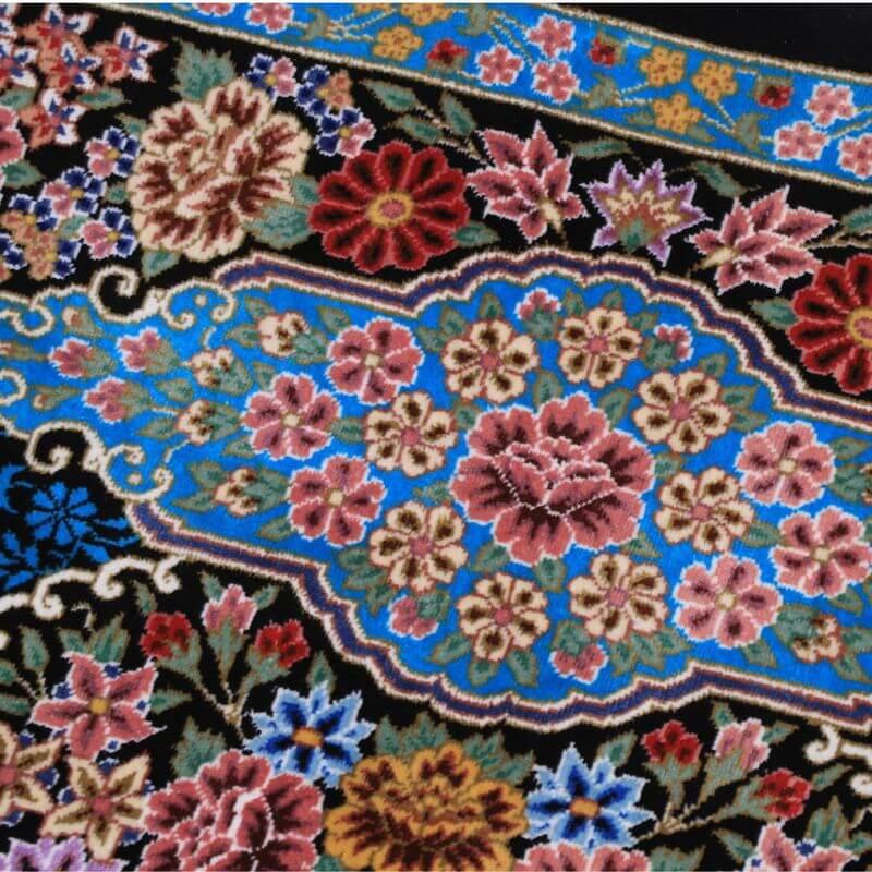 ペルシャ絨毯／エスファハーニヤン工房 128番 124×80cm イラン産 手織り  シルク100％ ラグ  ラグマット（FN-70328）の画像