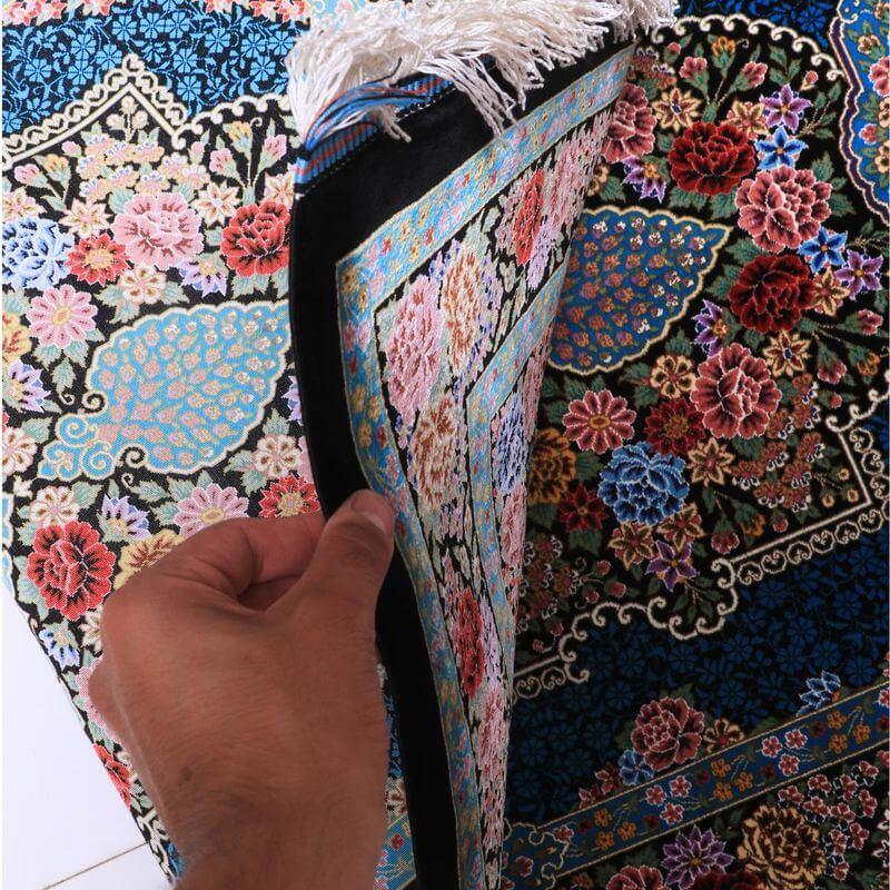 ペルシャ絨毯／エスファハーニヤン工房 128番 124×80cm イラン産 手織り  シルク100％ ラグ  ラグマット（FN-70328）の画像