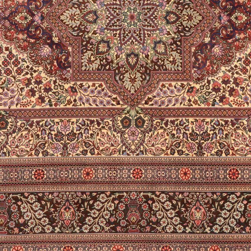 ペルシャ絨毯／ヌーリ工房 151×101cm イラン産 手織り  シルク100％ ラグ  ラグマット（FN-70352）の画像