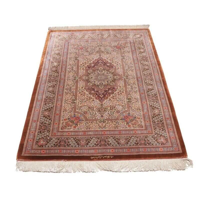 ペルシャ絨毯／ヌーリ工房 151×101cm イラン産 手織り  シルク100％ ラグ  ラグマット（FN-70352）の画像
