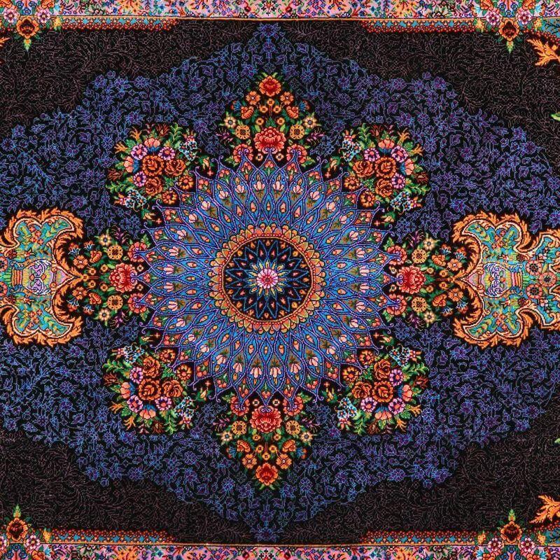 ペルシャ絨毯／エスファハーニヤン工房 128番 155×99cm イラン産 手織り  シルク100％ ラグ  ラグマット（FN-70358）の画像