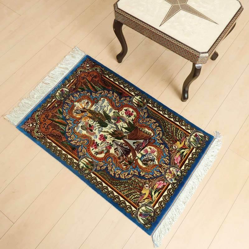 ペルシャ絨毯 イラン じゅうたん・クム産 シルク 100％ 89×59cm 手織り