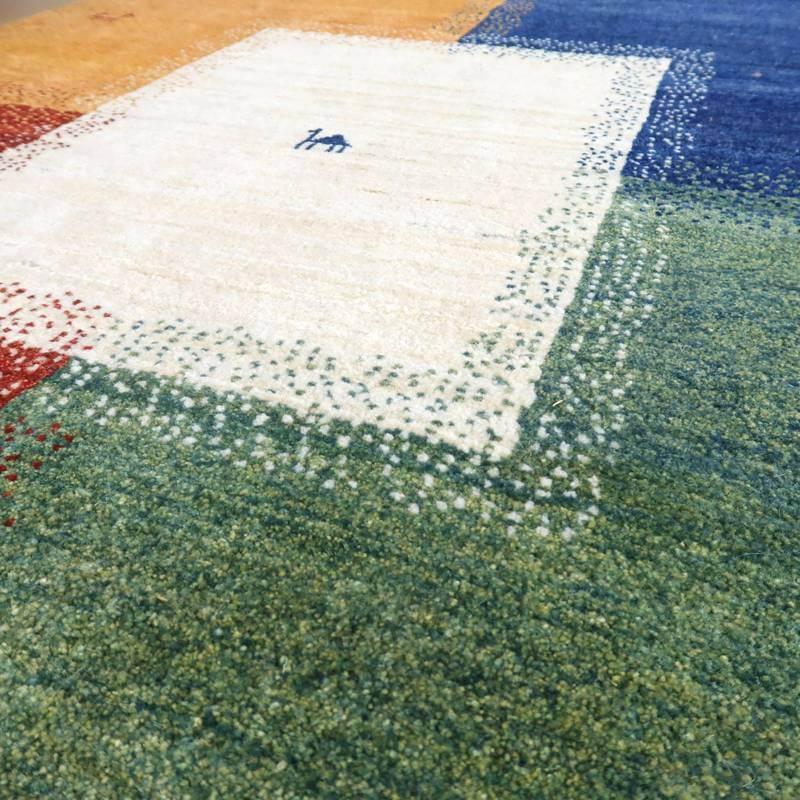 プレミアムギャッベ/ホシナマイ(カシュクリ) 181×122cm プレミアムギャッベ/ホシナマイ(カシュクリ) 181×122cm