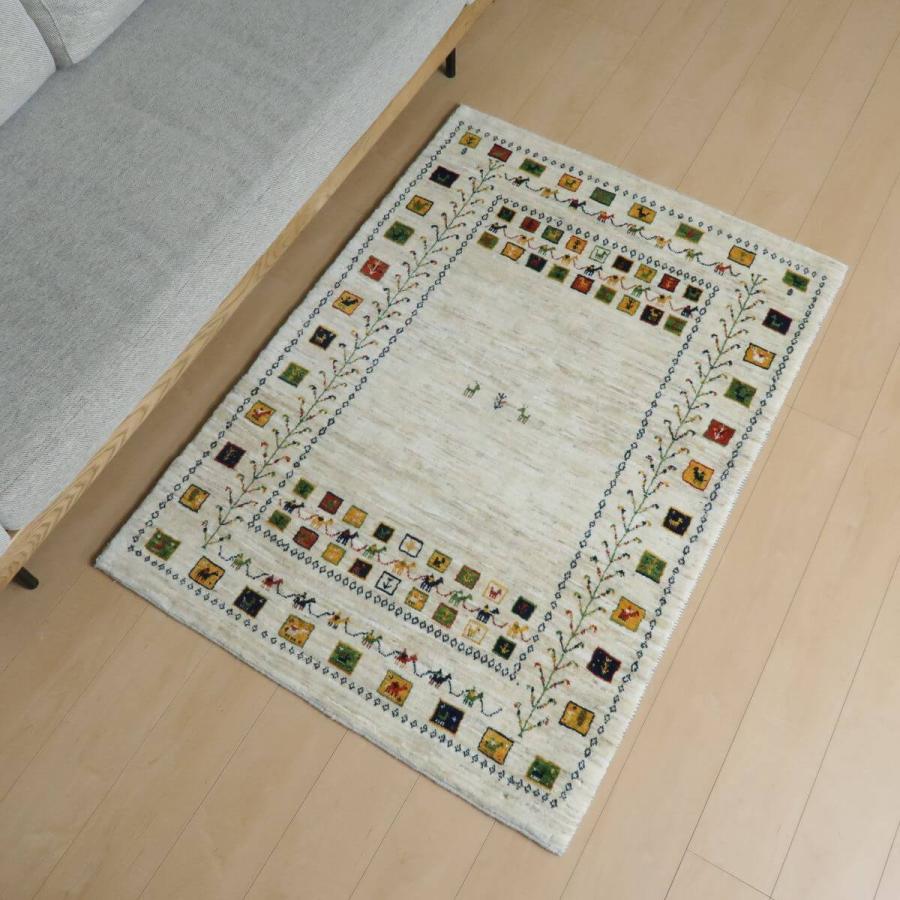 ギャッベ／ルリバフ 145×114cm イラン産 手織り リビング ウール ラグ 