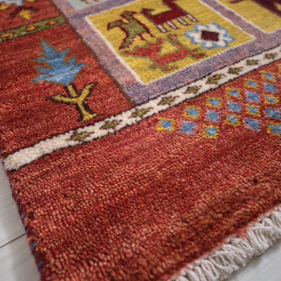 ギャッベ／ルリバフ 62×60cm イラン産 手織り リビング ウール ラグ