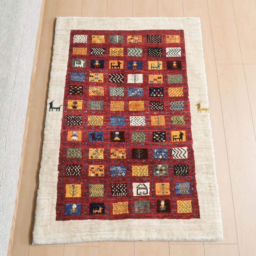 プレミアムギャッベ 絨毯／ホシナマイ（カシュクリ） 122×84cm イラン 