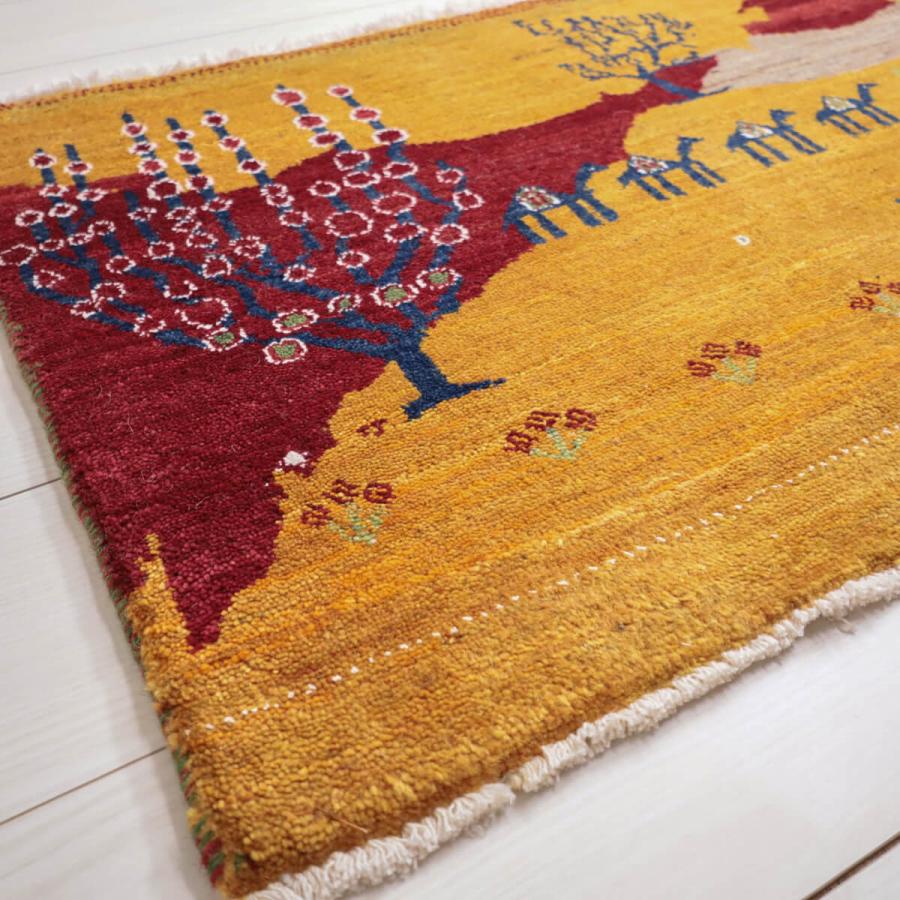 ギャッベ／ルリバフ 62×85cm イラン産 手織り リビング ウール ラグ