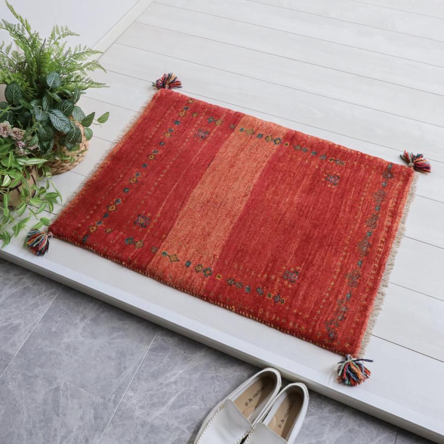 ギャッベ／カシュクリ 86×65cm イラン産 手織り リビング ウール ラグ